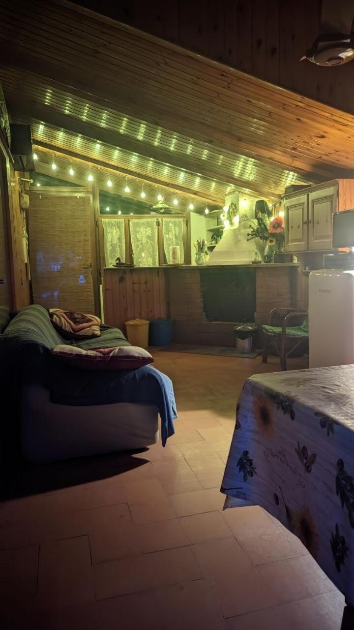 Chalet Sul Trasimeno Сант'Арканджело Экстерьер фото